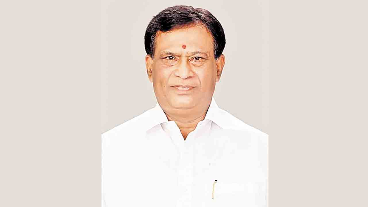 కోట్లు కొల్లగొట్టేందుకే టీ20 టోర్నీ!