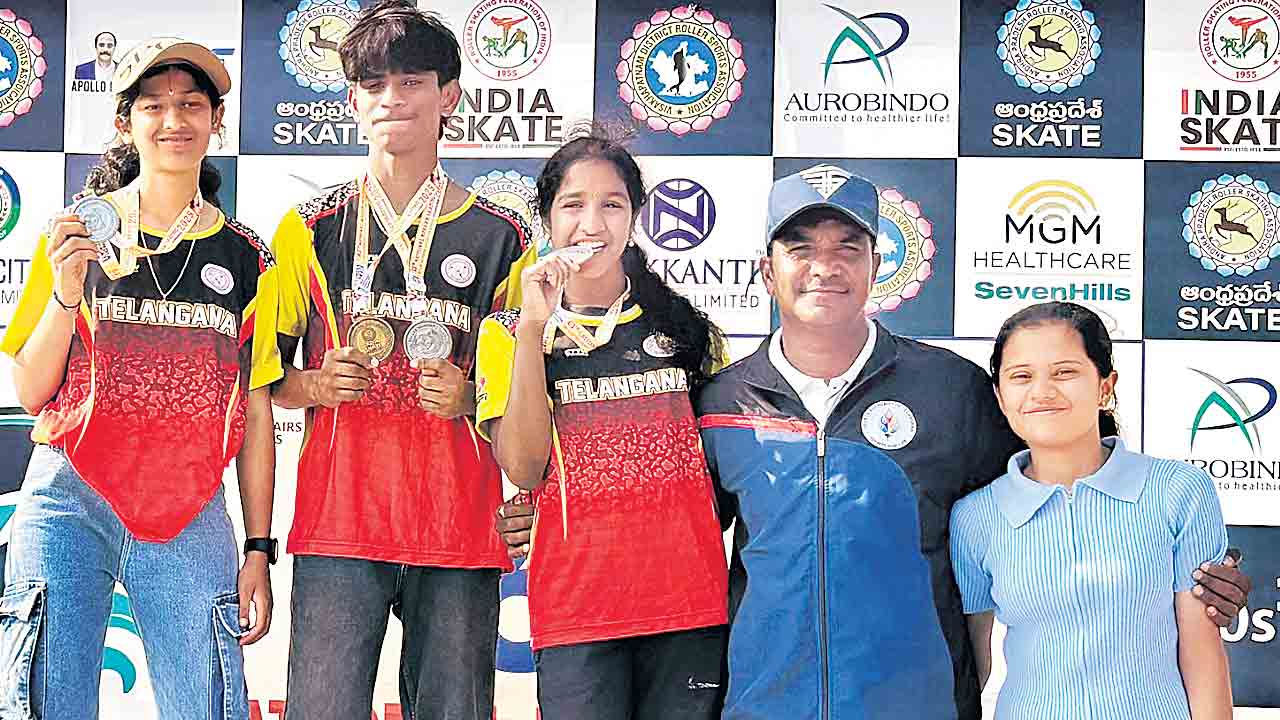 స్కేటర్ల పతక జోరు