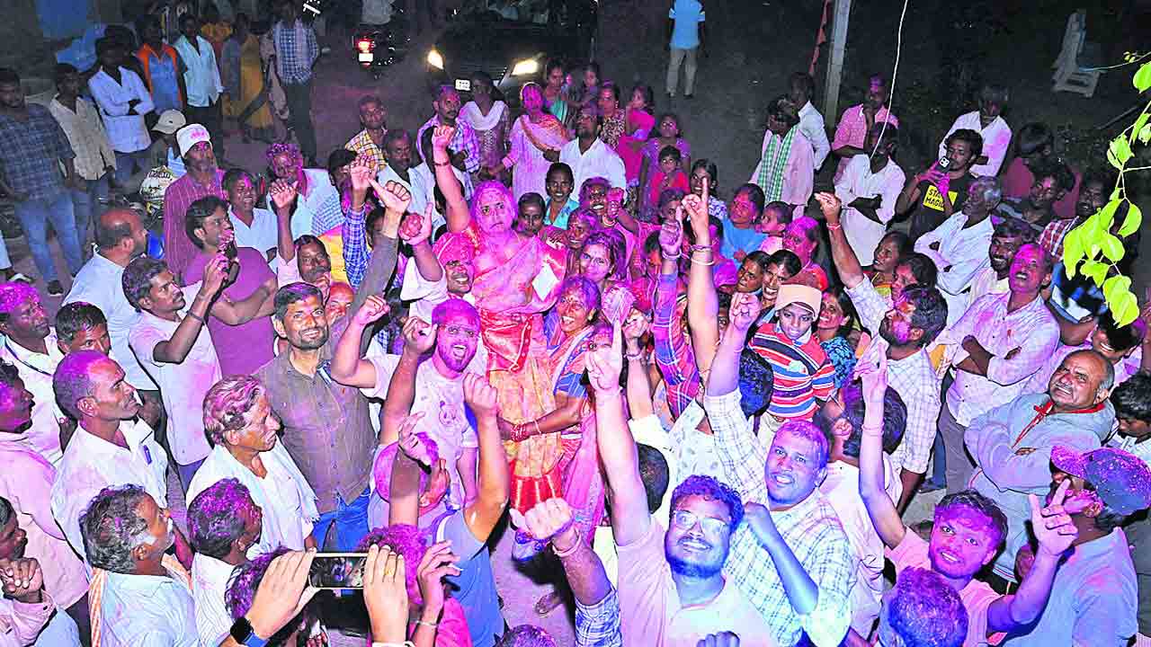 బీఆర్‌ఎస్‌ది లదే హవా