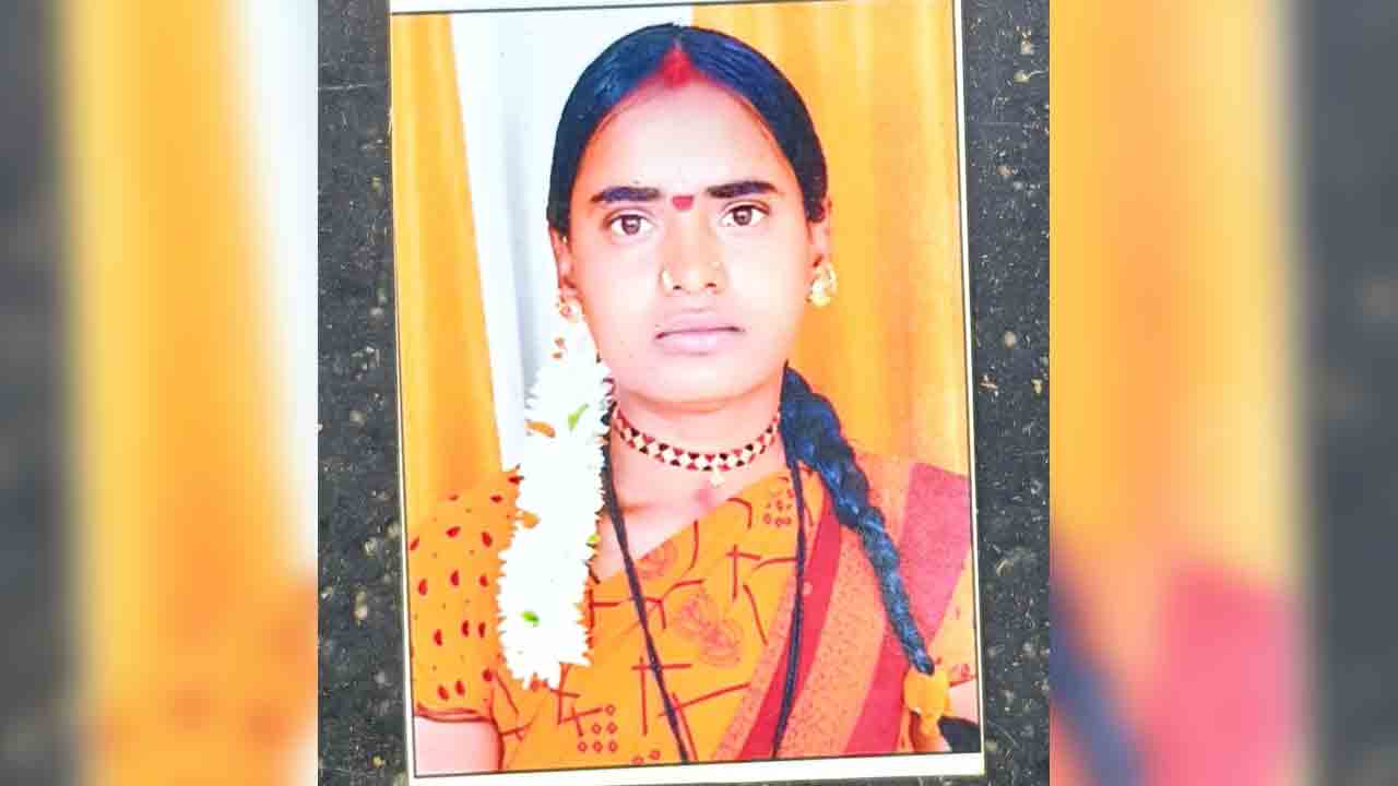 భర్త చేతిలో భార్య దారుణ హత్య