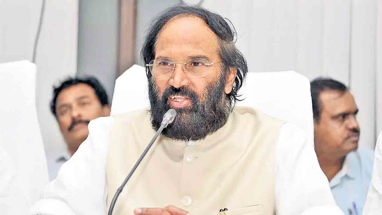 ఉమ్మడి రాష్ట్రంలోని ప్రాజెక్టులతోనే నీళ్లు