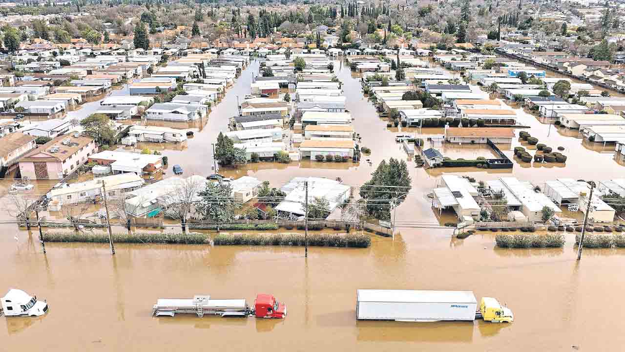 విపత్తుల వల్ల నష్టం 10.77లక్షల కోట్లు