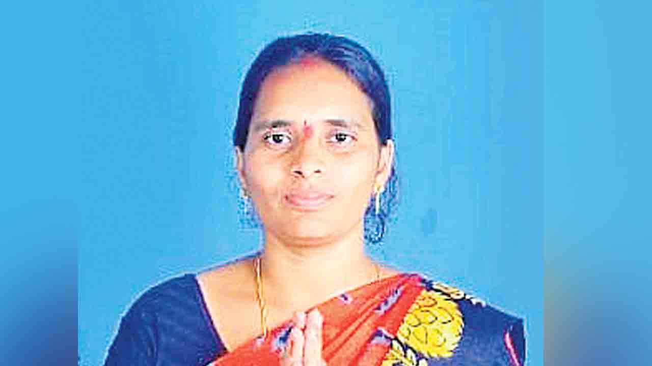 ఆడబిడ్డ పుడితే 2,116, పెండ్లికి 5,116 నగదు