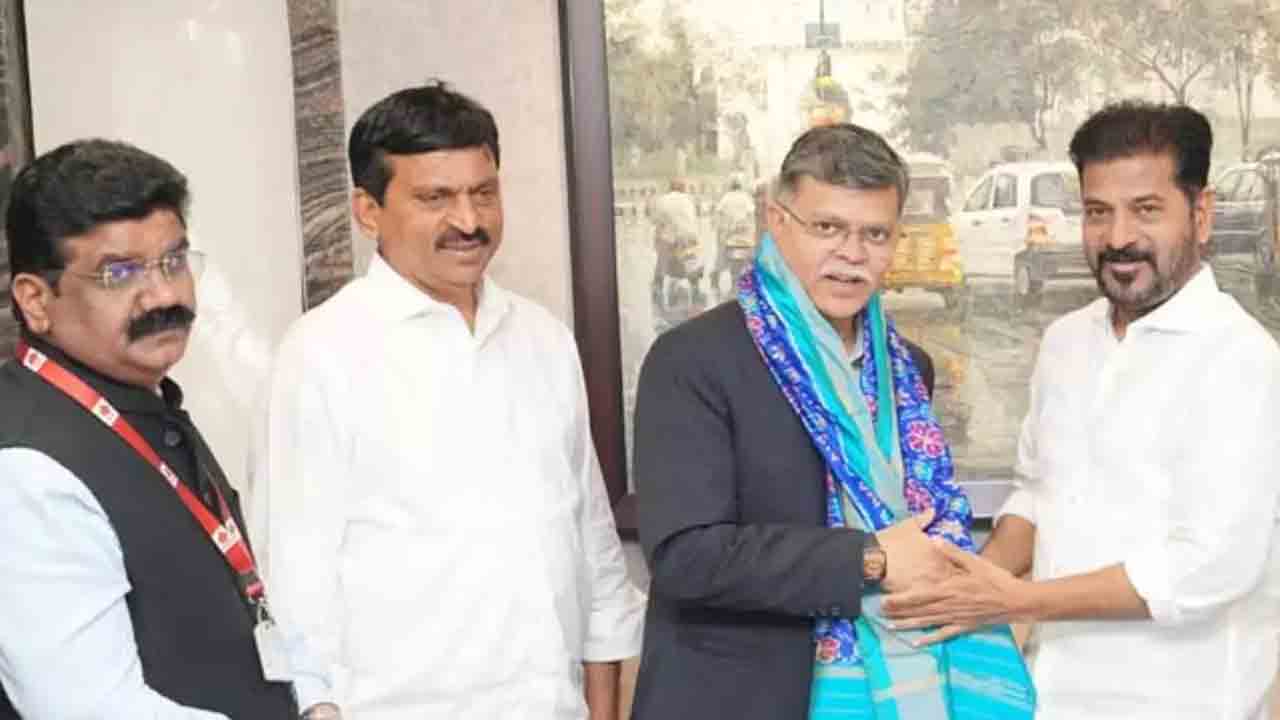 తకువ వడ్డీతో రుణాలు ఇవ్వండి