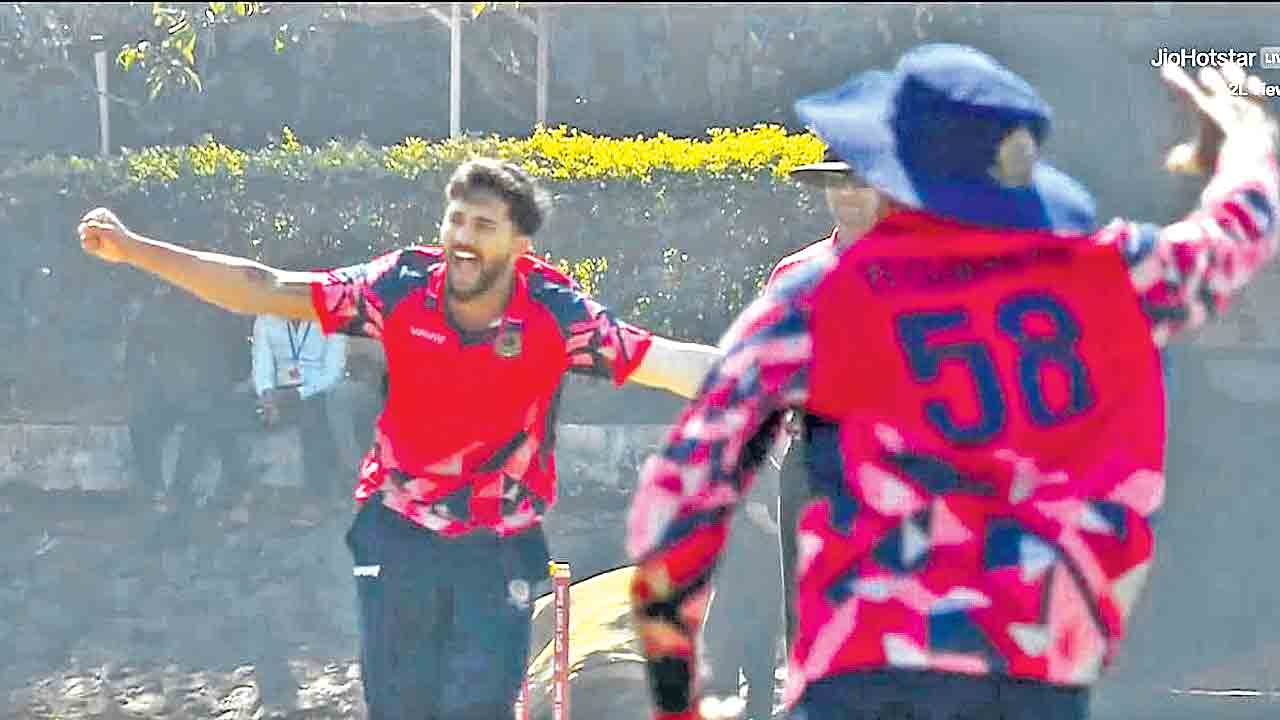 నితీశ్‌ హ్యాట్రిక్‌