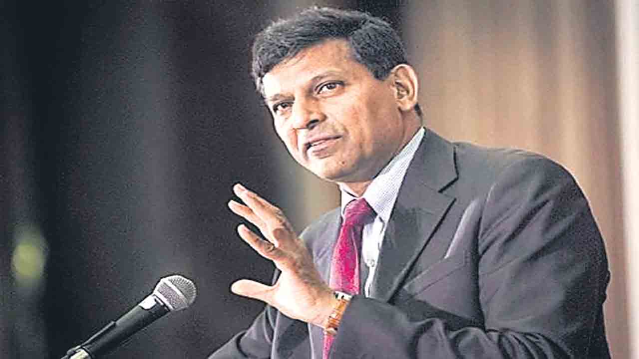 ‘ప్రాక్టికల్‌’ నైపుణ్యాలపై దృష్టిపెట్టాలి!