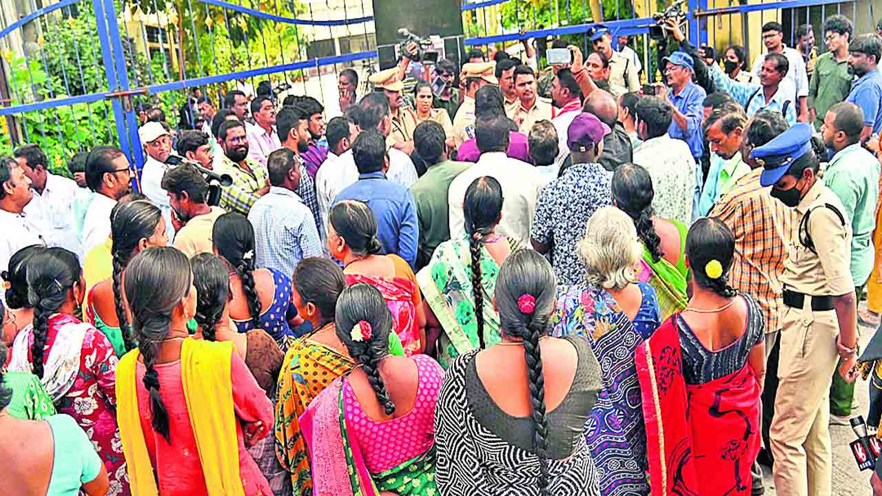 రసాభాస !