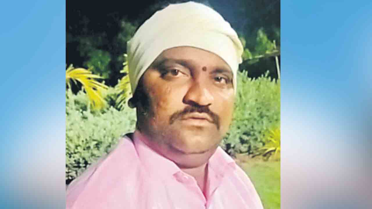 అప్పుల బాధతో కౌలు రైతు ఆత్మహత్య