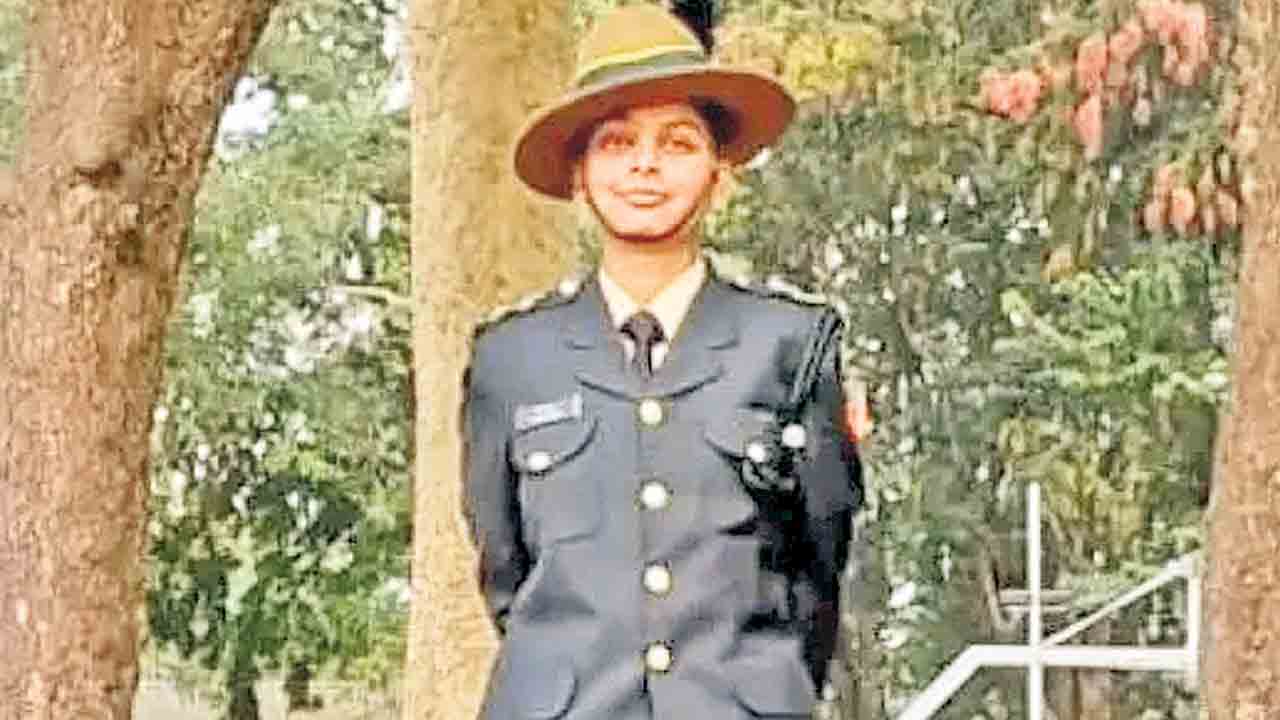 ఐఎంఏ నుంచి తొలి మహిళా అధికారిగా సాయ్‌ జాదవ్‌