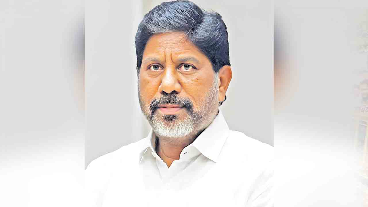 జర్నలిస్టులకు ఇండ్లస్థలాలు ఇవ్వలేం