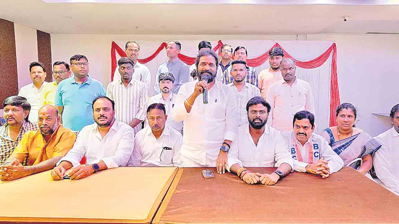 రిజర్వేషన్ల అమల్లో ప్రభుత్వాలు విఫలం