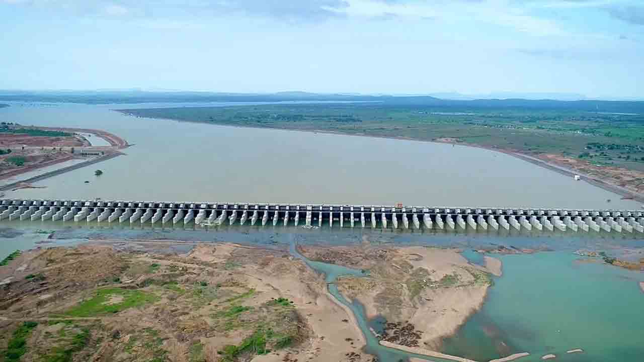 ఏపీకి 7 రివర్‌ లింక్‌ ప్రాజెక్టులు