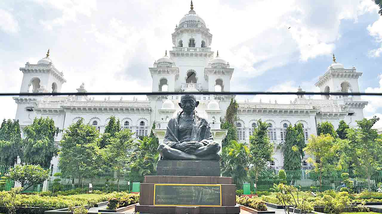 TG Assembly | అసెంబ్లీ అంటే అస్త్రాన్ని ఇచ్చినట్లే.. బీఆర్ఎస్ దూకుడుపై సర్కారు మల్లగుల్లాలు