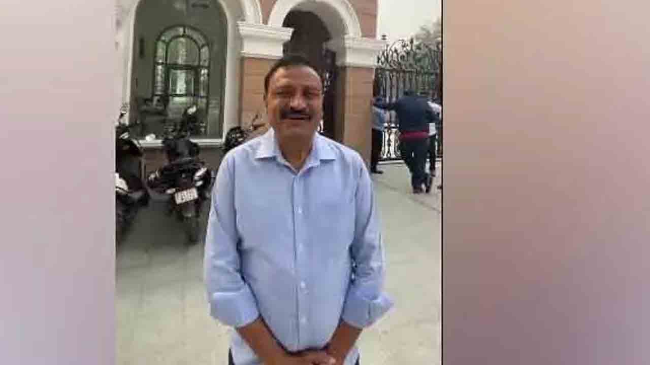 కోడ్‌ ఉల్లంఘించిన జుక్కల్‌ ఎమ్మెల్యే