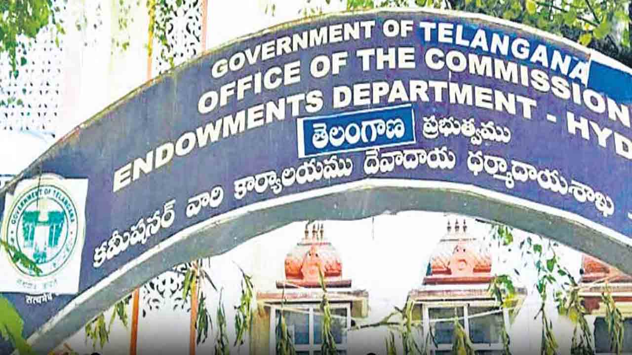 దేవాదాయశాఖలో కదులుతున్న దస్ర్తాలు