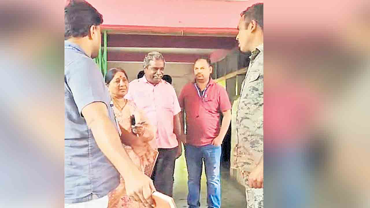 Gade Innaiah | గాదె ఇన్నయ్య అరెస్టు