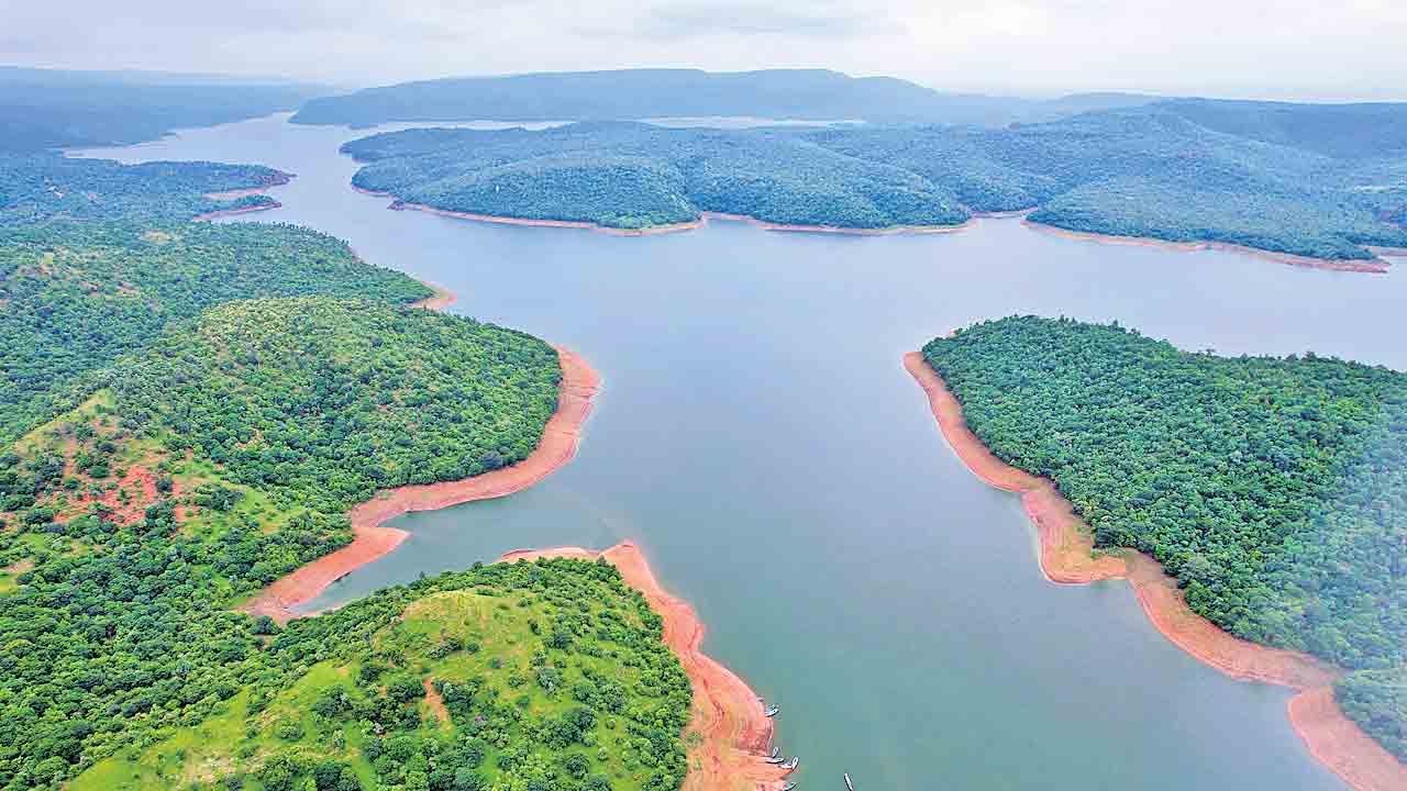 కొలిమి అంటుకుంటున్నది.. మళ్లీ!