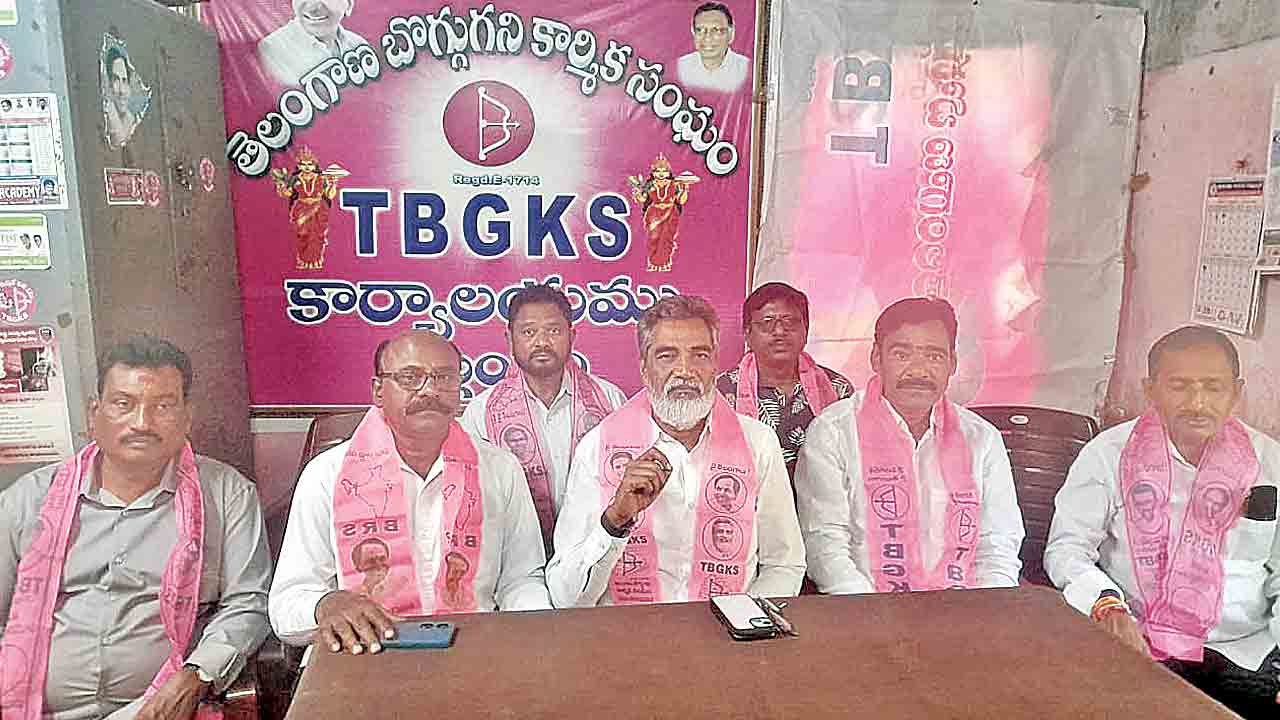 అరకొర నిధులు సిగ్గుచేటు