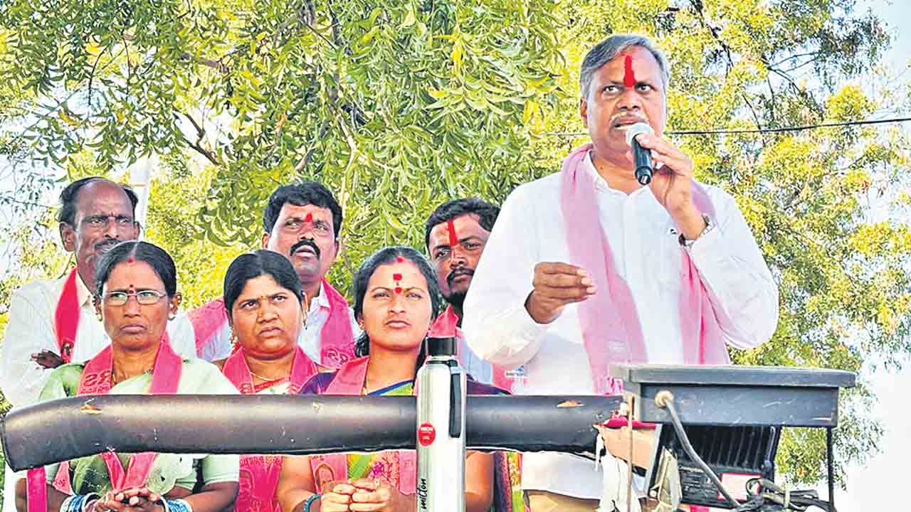 కాంగ్రెస్‌ అభ్యర్థులను తిరస్కరించాలి