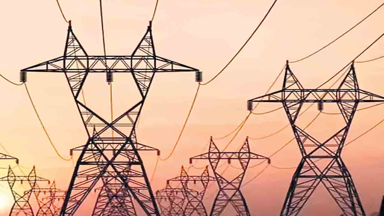 డిస్కంల అప్పుల్లో ఆరోస్థానం!