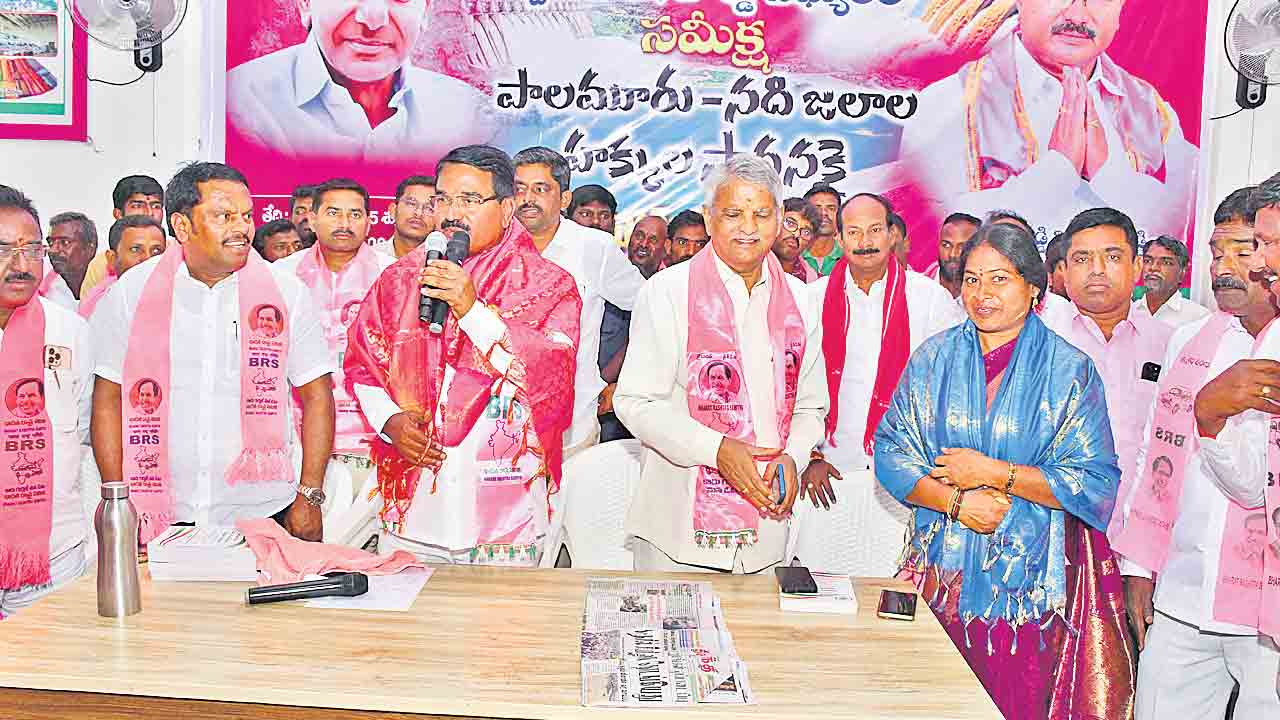 సర్కార్‌ జలద్రోహాన్ని ఎండగడ్తం.. గ్రామగ్రామానా ఉద్యమానికి శ్రీకారం: సింగిరెడ్డి నిరంజన్‌రెడ్డి