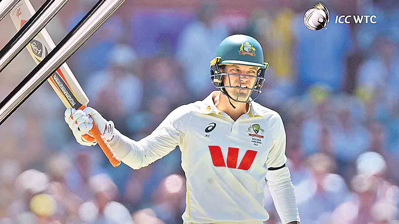 కేరీ సెంచరీ.. ఆస్ట్రేలియా 326/8