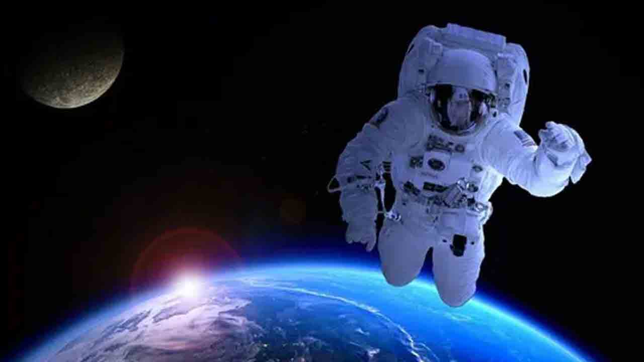 New Year 2026 | న్యూఇయర్‌ను 16 సార్లు సెలబ్రేట్‌ చేసుకోనున్న వ్యోమగాములు.. ఎలా అంటే?