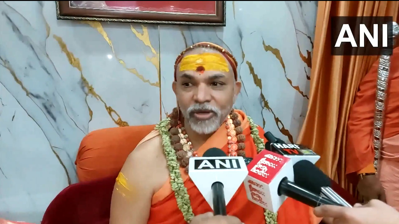 Swami Avimukteshwaranand: బాబ్రీ మ‌సీదు నిర్మిస్తాన‌న్న టీఎంసీ ఎమ్మెల్యే.. కౌంట‌ర్ ఇచ్చిన స్వామీ అవిముక్తేశ్వ‌రానంద