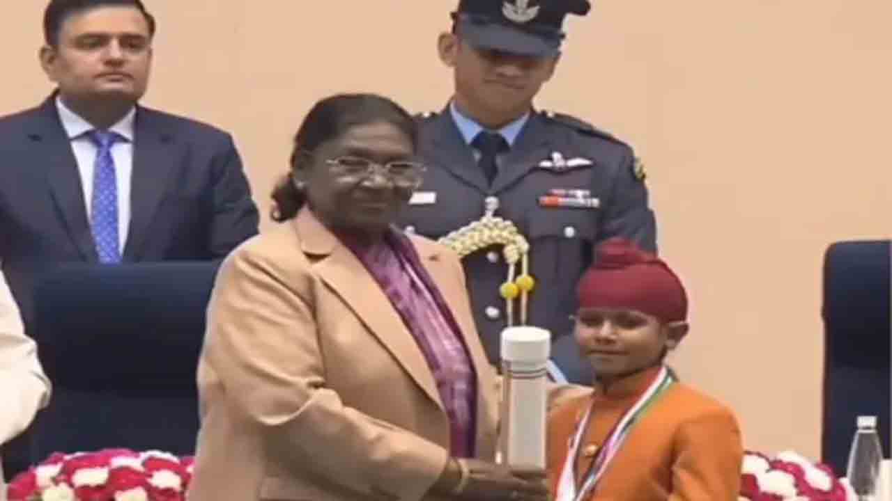 Bal Puraskar | ‘ఆపరేషన్‌ సిందూర్‌’ సందర్భంగా సైనికులకు టీ, లస్సీ అందించిన   బాలుడు.. దక్కిన బాల పురస్కార్‌ అవార్డు
