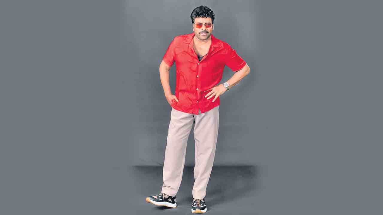 సంక్రాంతి బరిలో సంపూర్ణ వినోదం