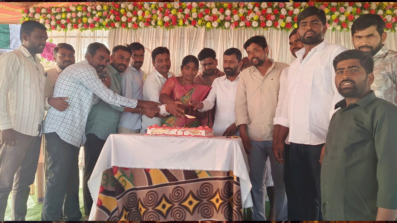 Christmas celebrations | రాయపోల్‌, తొగుట మండలాల్లో ఘనంగా క్రిస్మస్ వేడుకలు