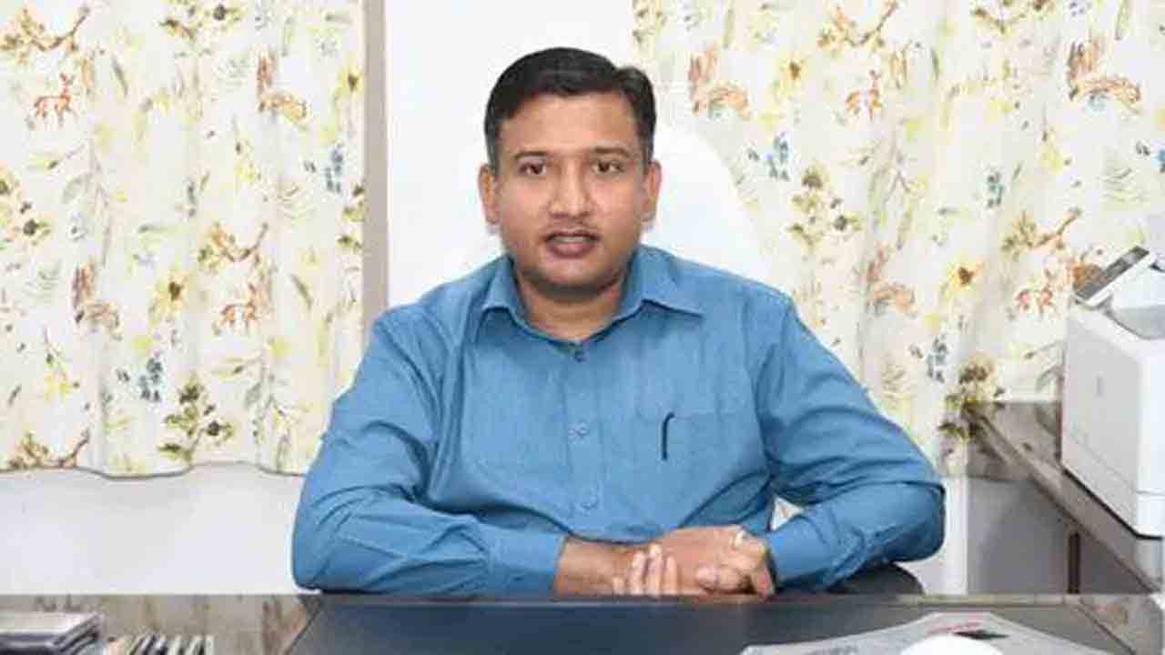 ఎనిమిది మండలాల్లో నిషేధాజ్ఞలు.. మద్యం దుకాణాలు మూసివేత