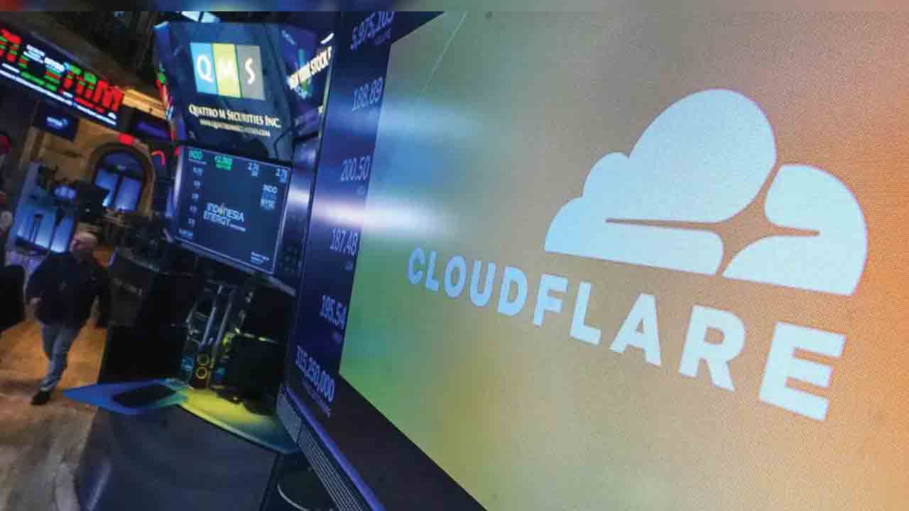 క్లౌడ్‌ఫేర్‌ సేవలకు మళ్లీ అంతరాయం