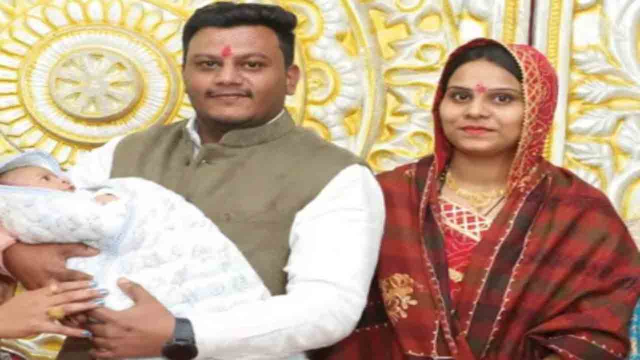 Alcohol, Drugs, Affairs | ‘నా భర్త వ్యసనపరుడు’.. వరకట్న వేధింపులపై గవర్నర్‌   మనవడి భార్య ఫిర్యాదు