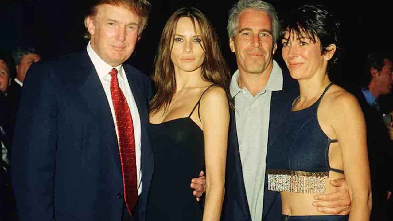 Donald Trump | ఎప్‌స్టీన్‌ ఫైల్స్‌ నుంచి ట్రంప్‌ ఫొటో మిస్సింగ్‌పై వివాదం.. తిరిగి పునరుద్ధరించిన అమెరికా