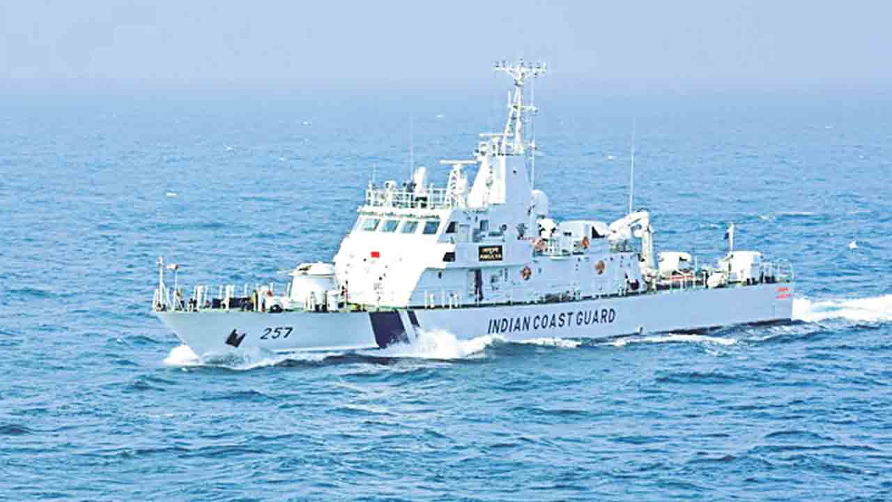 తీరంలో గస్తీకి వేగం.. అమూల్య