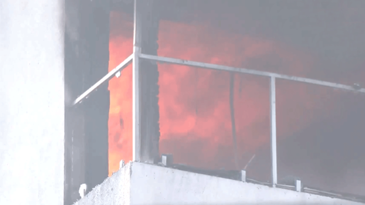 Massive Fire | రాంచీలో భారీ అగ్నిప్రమాదం.. ఎగసిపడుతున్న మంటలు