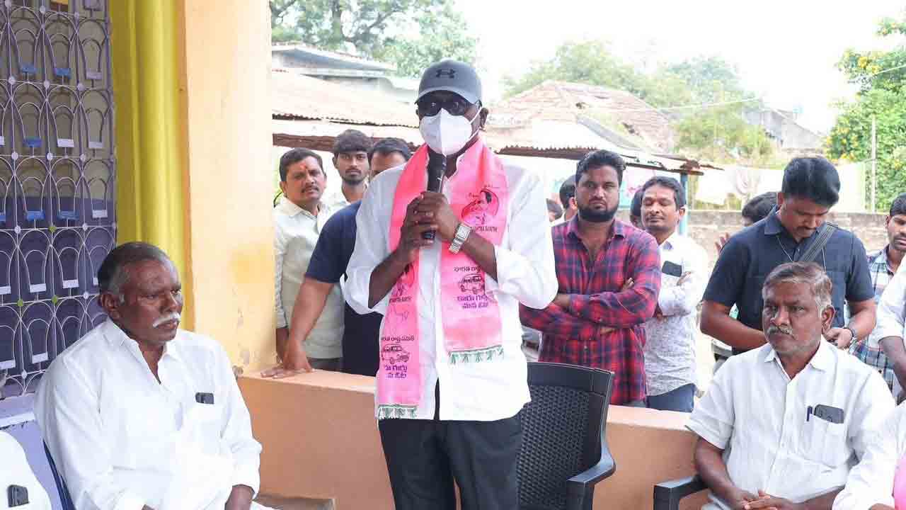 కాంగ్రెస్‌ 420 హామీలతో ప్రజల్ని మోసం చేసింది