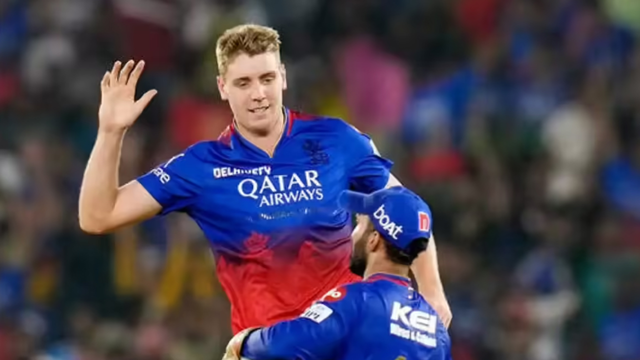 IPL 2026 Auction | కామెరాన్‌ గ్రీన్‌ను రికార్డు ధరకు కొనుగోలు చేసిన కేకేఆర్‌.. హైఎస్ట్‌ ధర పలికిన విదేశీ ఆటగాడిగా రికార్డు..!