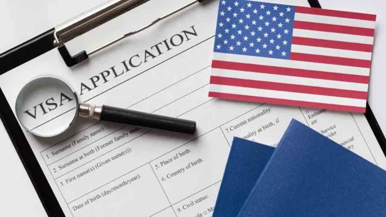 H-1B Visa | భారతీయులకు అమెరికా షాక్‌.. వీసా అపాయింట్‌మెంట్లు వచ్చే ఏడాదికి వాయిదా