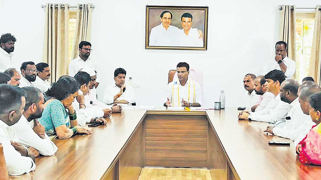 విలీనం.. గందరగోళం