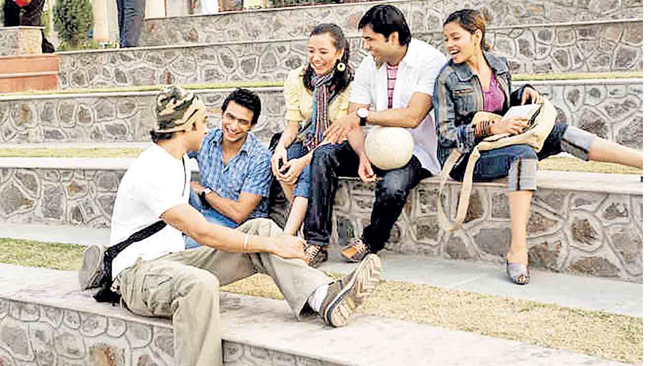 సత్సంబంధాలతోనే సిసలైన సంతోషం!.. హార్వర్డ్‌ అధ్యయనంలో వెల్లడి