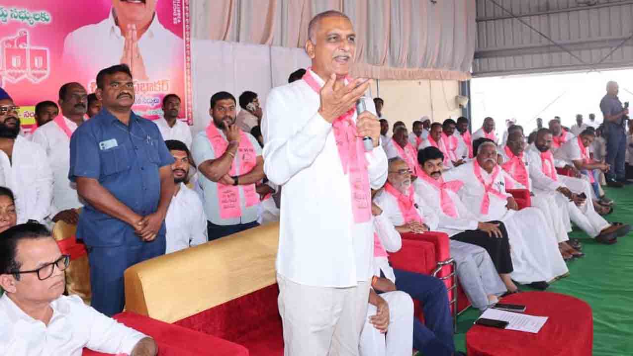 Former Minister Harish Rao | అబద్దాలు ఆడడంలో నోబెల్ ప్రైజ్ ఇస్తే అది రేవంత్ రెడ్డికే ఇవ్వాలి : మాజీ మంత్రి హరీష్‌ రావు