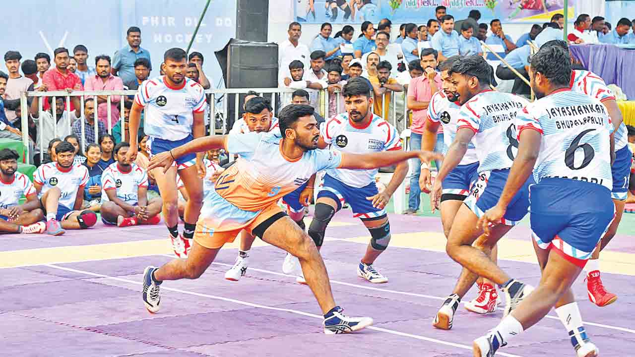 ముగింపు దశకు కబడ్డీ పోటీలు.. నేడు సెమీస్‌, ఫైనల్‌ మ్యాచ్‌లు