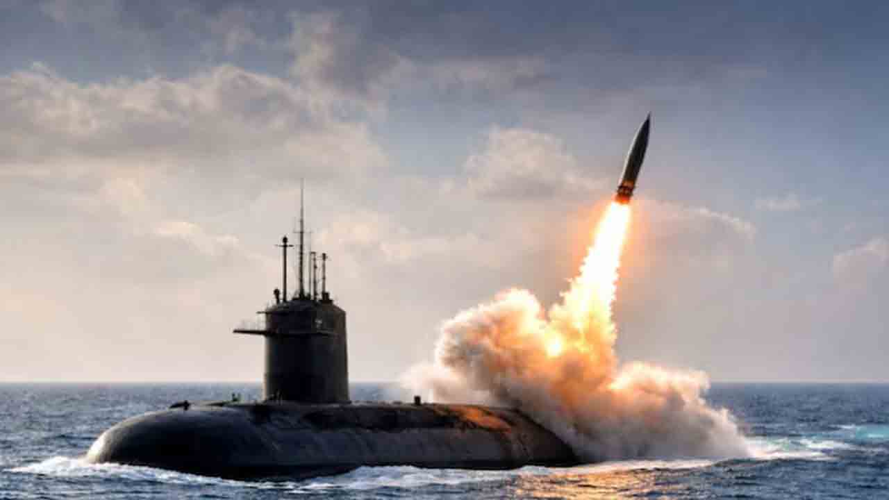 India tests K-4 missile | జలాంతర్గామి నుంచి.. అణ్వాయుధ సామర్థ్యమున్న కే-4 క్షిపణి పరీక్ష