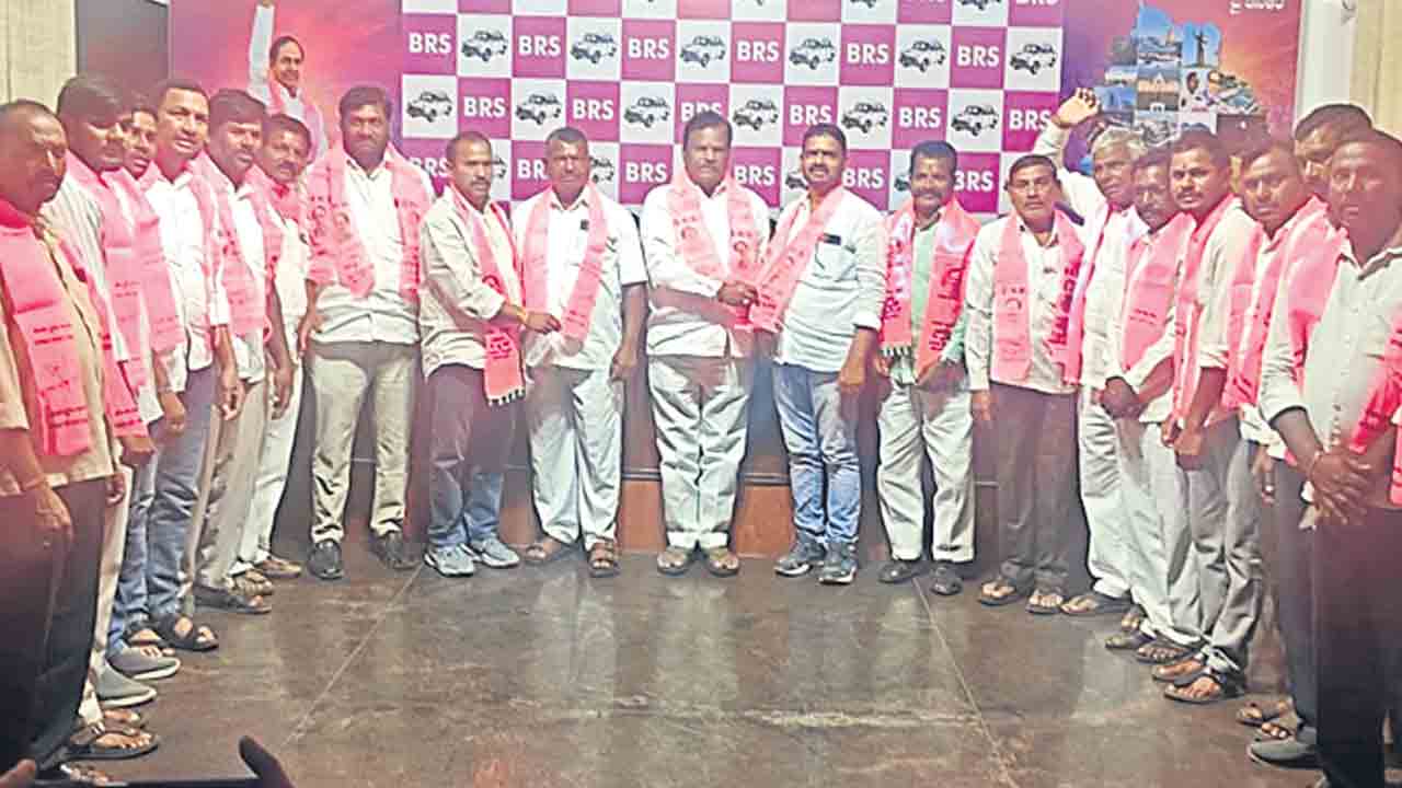 కాంగ్రెస్‌ వైఫల్యాలను ప్రజల్లోకి తీసుకెళ్లాలి.. జైపాల్‌యాదవ్‌