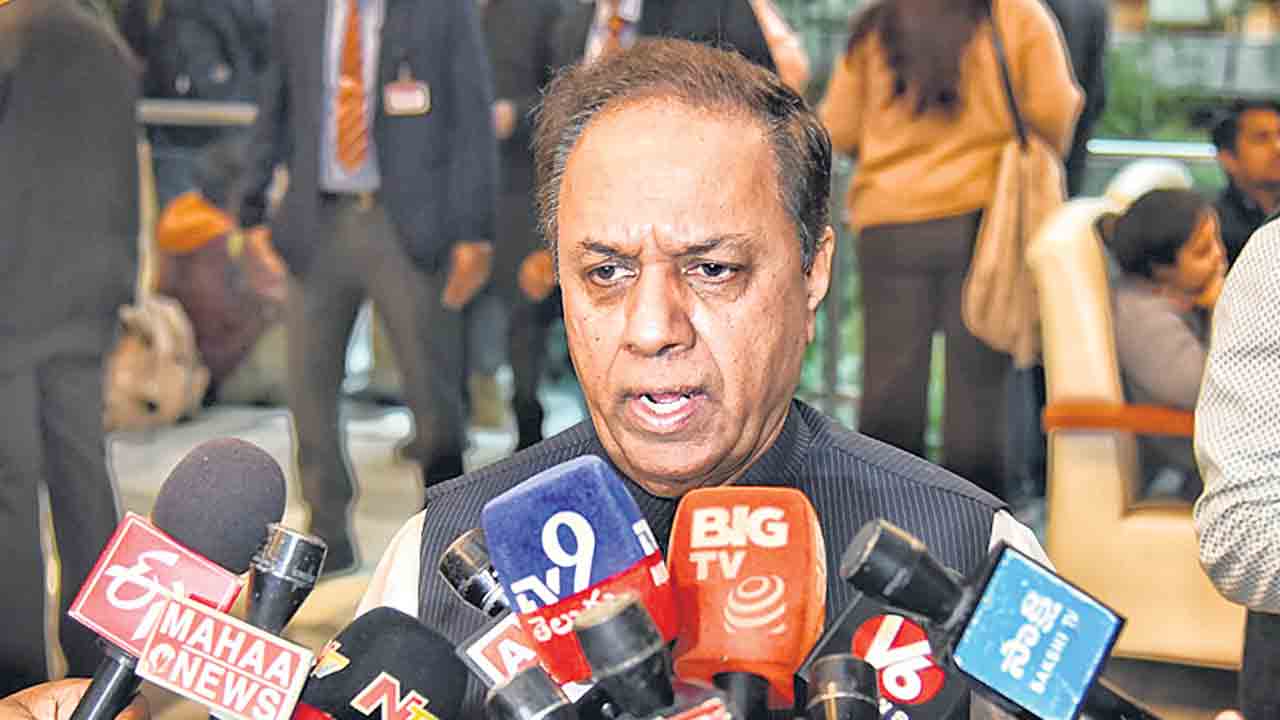 నదీ జలాల్లో తెలంగాణ హక్కులపై పోరాడతాం