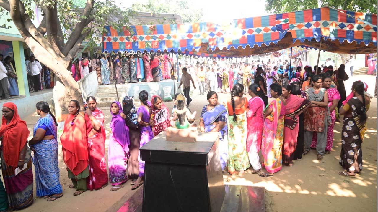 పల్లె పోరు పరిపూర్ణం