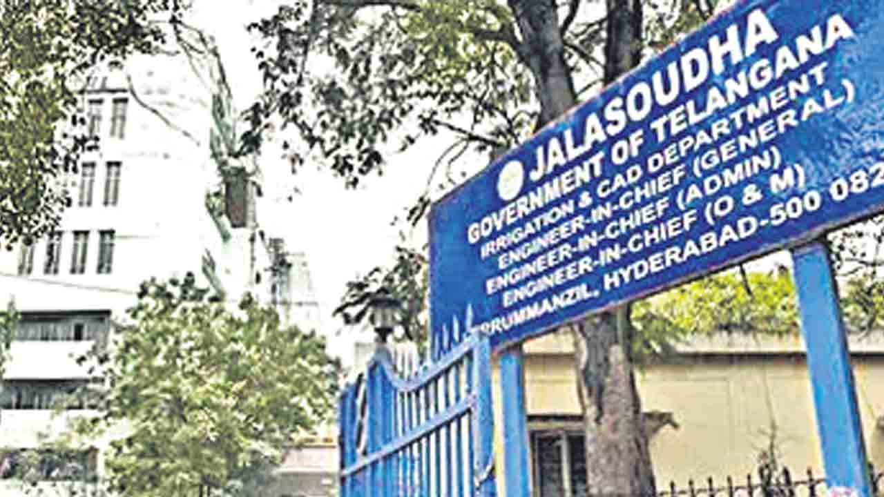 లష్కర్‌ పోస్టుల్లో ఇష్టారాజ్యం.. అడుగడుగునా కాంగ్రెస్‌ నేతల పైరవీలు