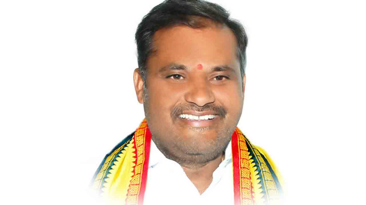 కాంగ్రెస్‌ నాయకుడికే ఎమ్మెల్యే మద్దతు ఇవ్వలేదు!